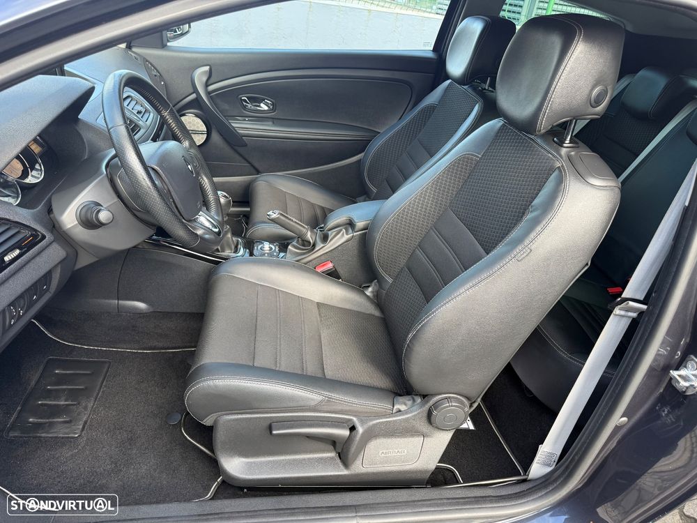 Renault Mégane Coupe 1.5 dCi Bose Edition SS - 17