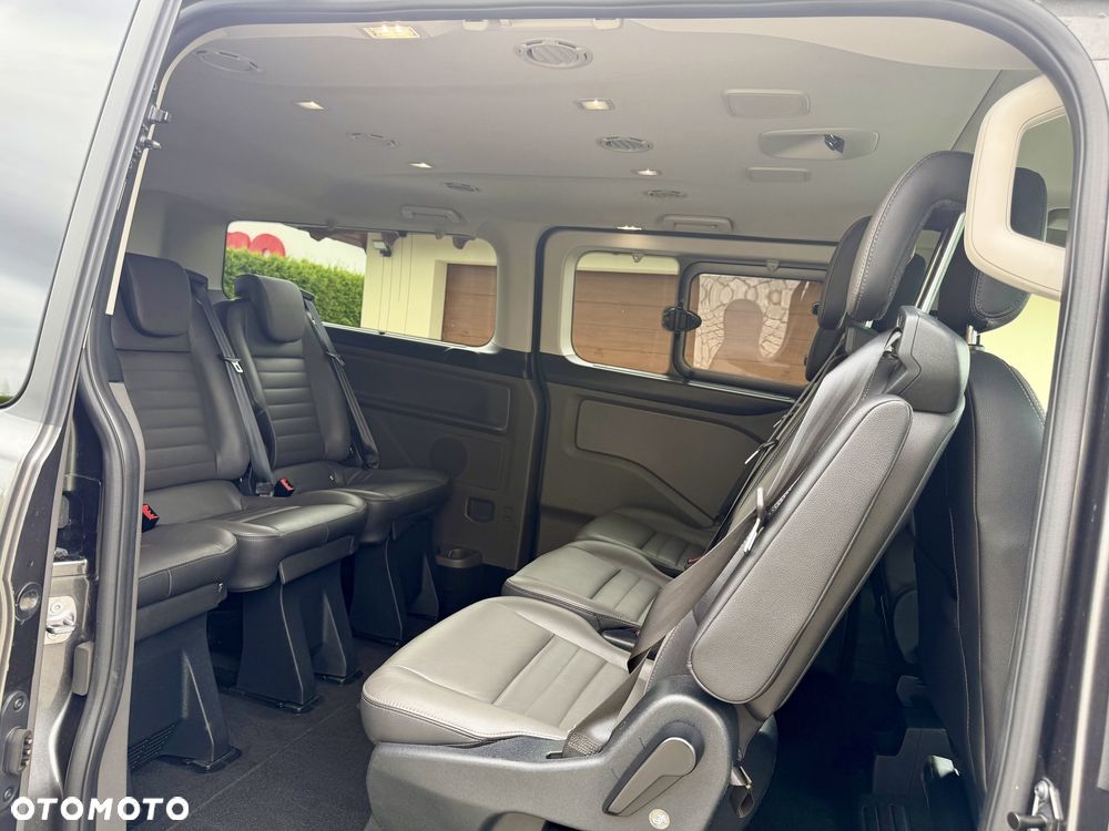 Ford Tourneo Custom - 3