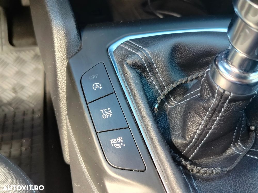 Ford Focus 2.0 EcoBlue Active Business - 23