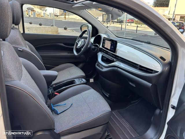 Fiat 500e C Icon - 38