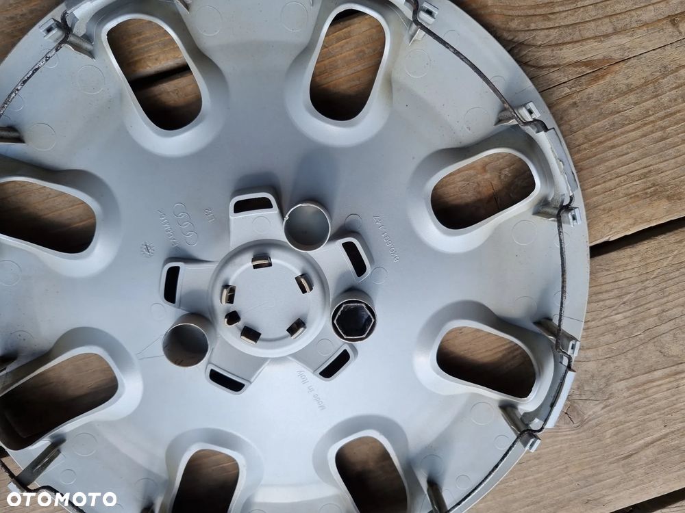KOLPAKI 15'' AUDI A1 8X0601147 5X100 4szt. bdb stan oryginal - 8