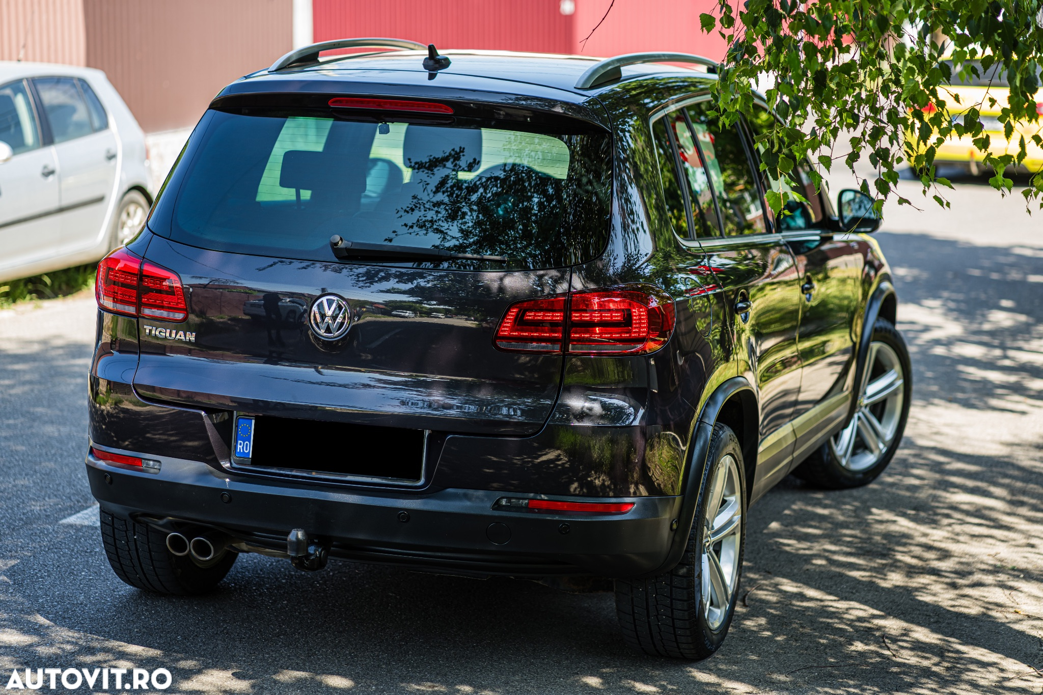 Volkswagen Tiguan 2.0 TDI SCR 4MOTION BlueMotion Technology DSG Lounge Sport & Style - 4