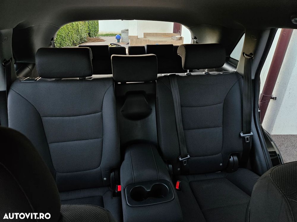 Kia Sorento 2.2 DSL 4x4 Aut. Classic - 6