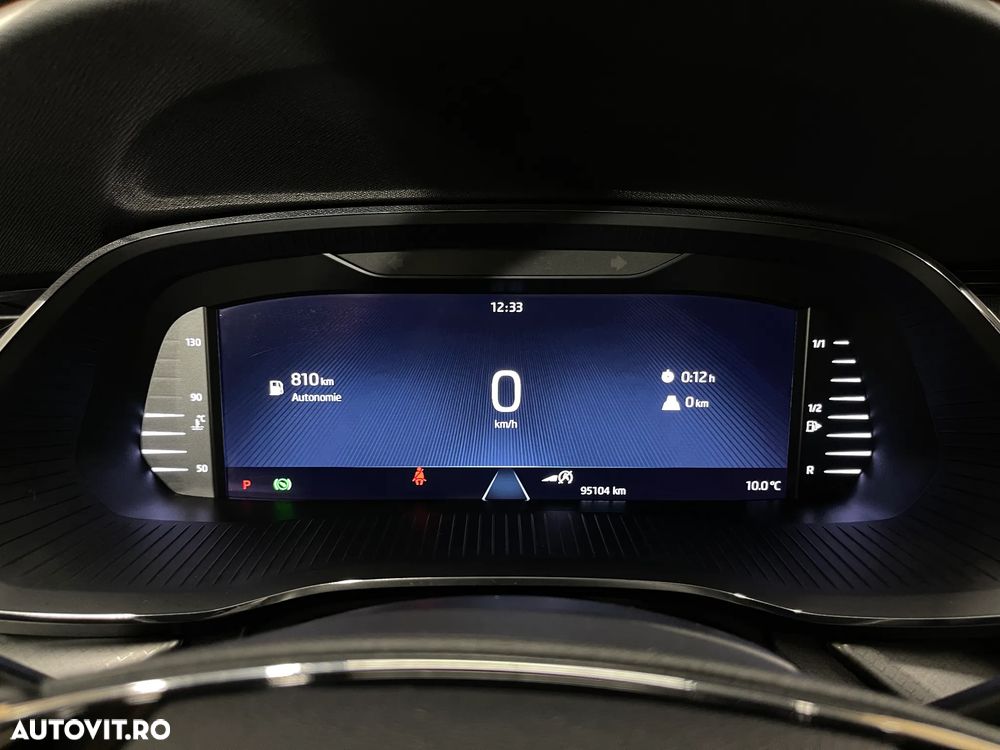 Skoda Octavia 2.0 TDI DSG Ambition - 23