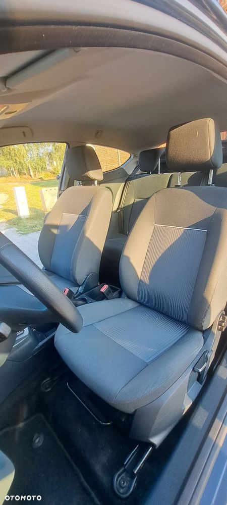 Ford Fiesta 1.25 Champions Edition - 19