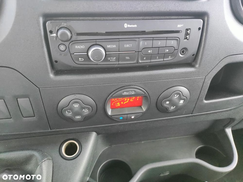 Renault Master - 10