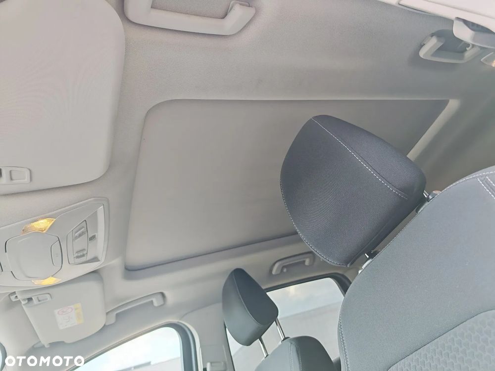 Ford Kuga 1.5 EcoBoost 2x4 Titanium - 29