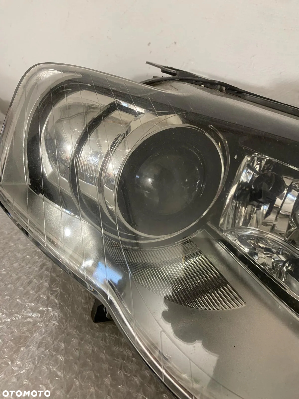 Vw Passat b6 lift lampa przód prawa xenon skretny caly - 2