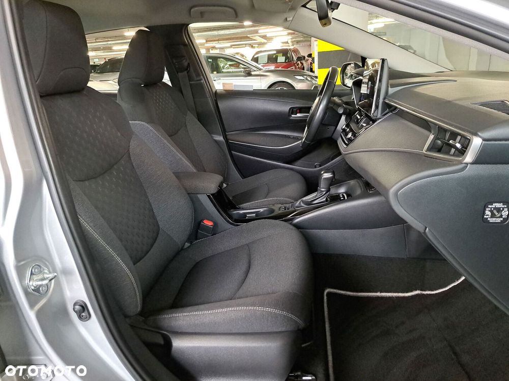 Toyota Corolla 1.8 Hybrid Comfort - 15