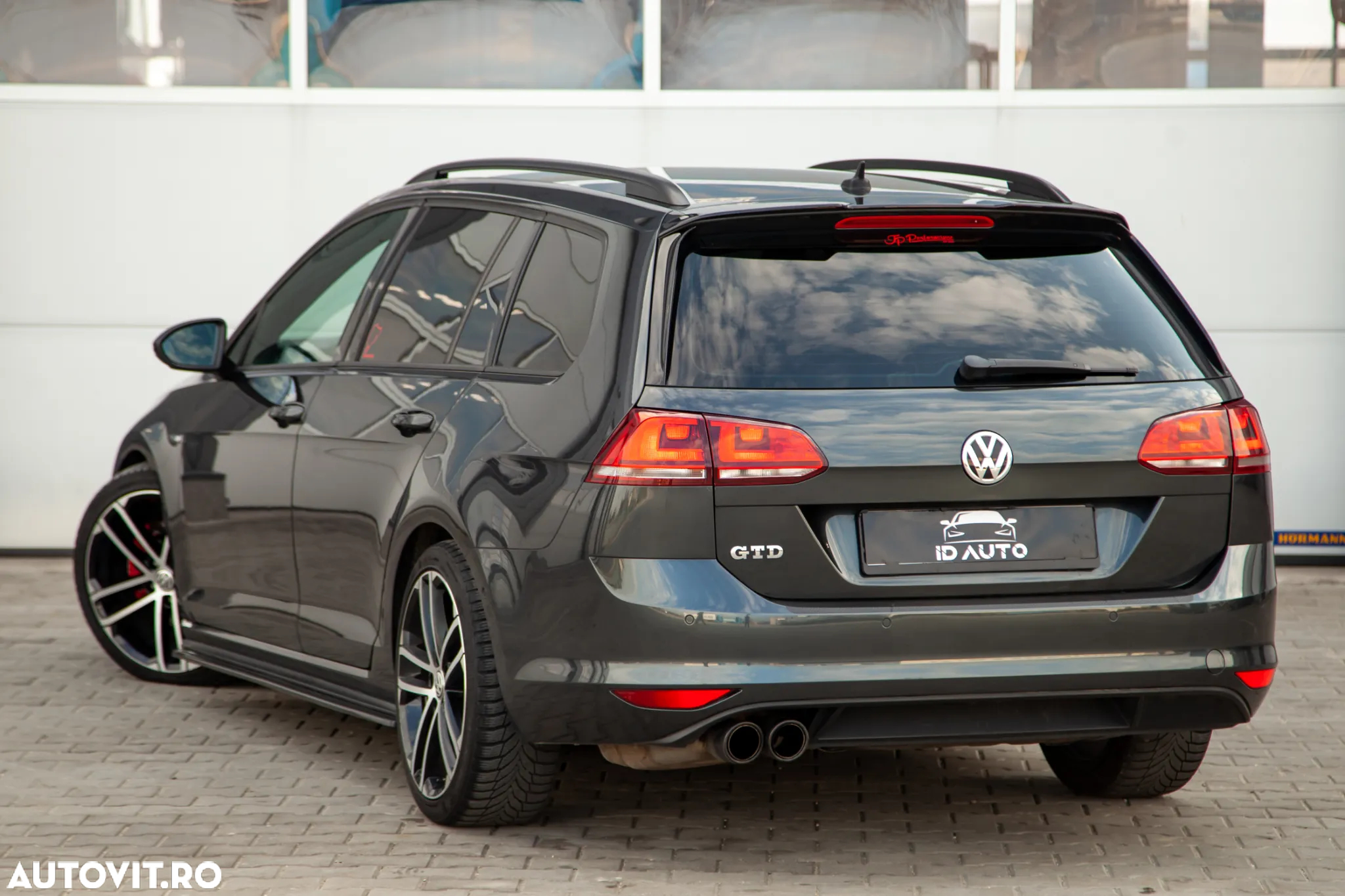 Volkswagen Golf - 7