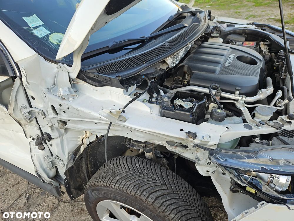 Nissan Qashqai 1.5 dCi Tekna - 25