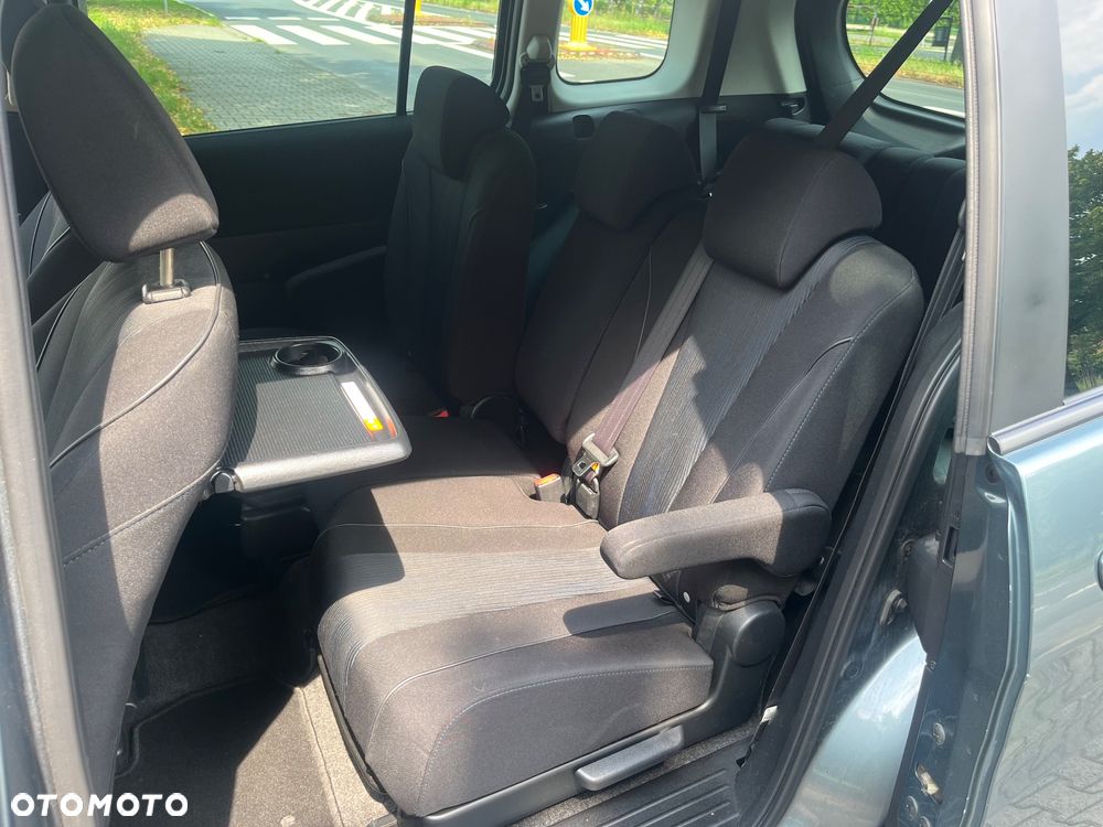 Mazda 5 2.0 Navi + - 14