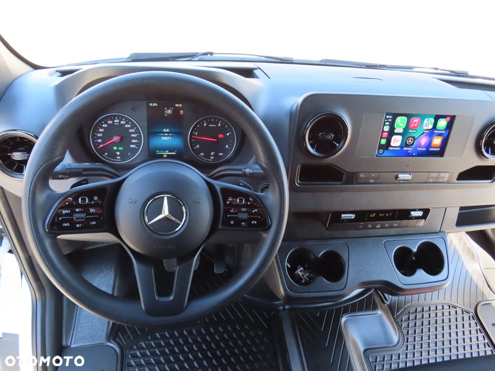 Mercedes-Benz Sprinter 317 CDI 170 KM 9G-Tronic Automat Model 907, L2H2 Furgon Blaszak, Wysoki Dach, 5932 mm Dł, FULL LED, HAK 3500 Kg, Rozstaw Osi 3665 mm, Ładowność 1174 Kg, WZMACNIANY,  Stan Wizualny I Techniczny NOWY Tak Jak Z Taśmy Produkcyjnej Gotowy Dostępny OKAZJA POLECAM - 36