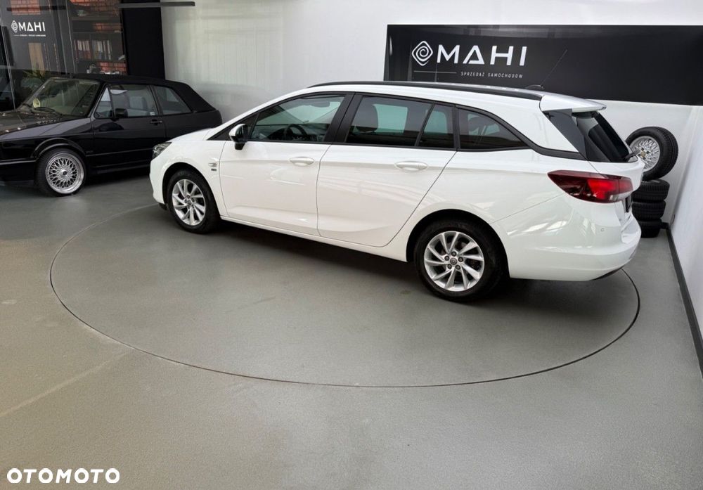 Opel Astra 1.2 Turbo Start/Stop 120 Jahre - 8