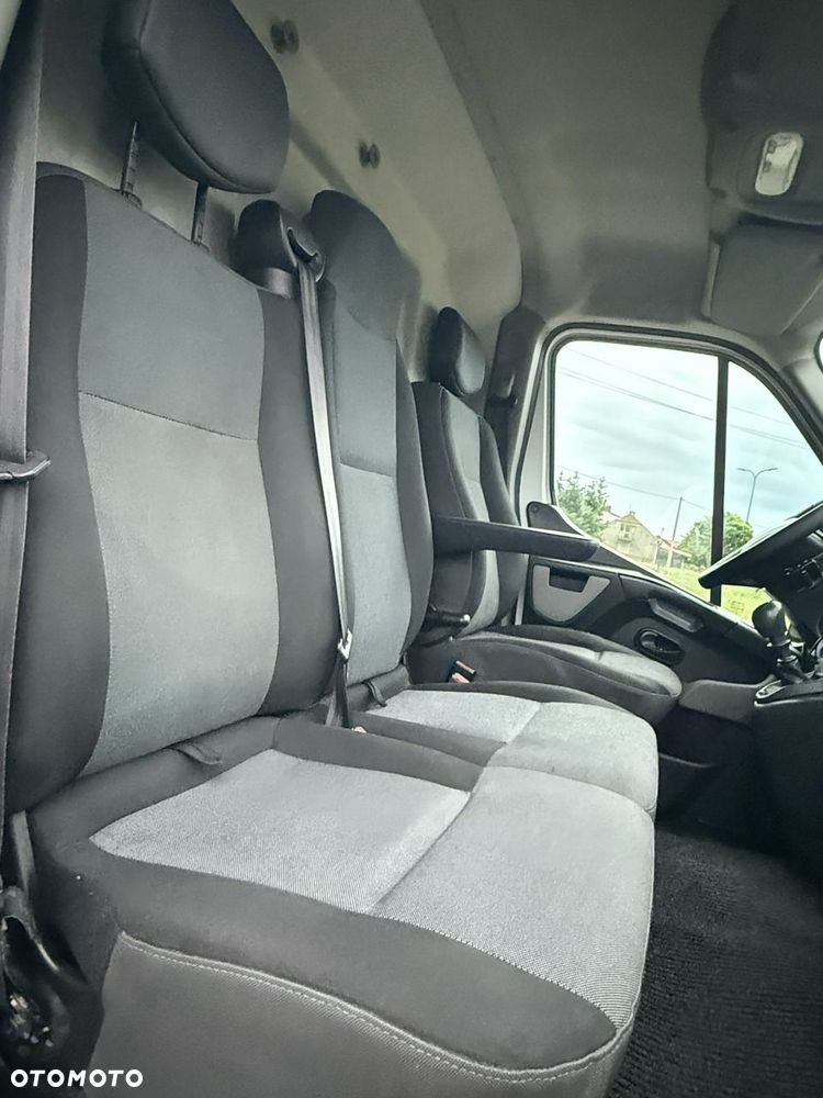 Renault Master - 18