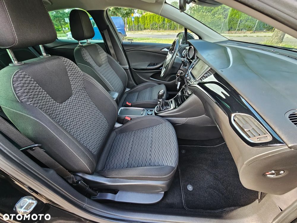 Opel Astra - 14