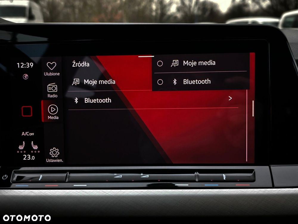 Volkswagen Golf Variant 2.0 TDI Life - 32