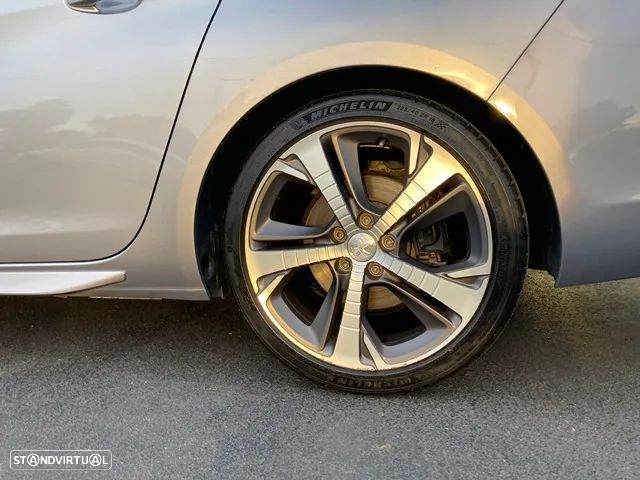 Peugeot 308 SW 2.0 BlueHDi GT EAT8 - 11
