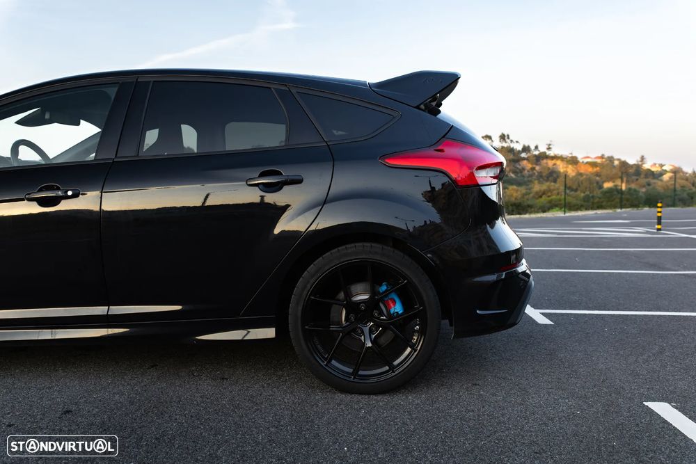 Ford Focus 2.3 EcoBoost RS Pack Performance - 11