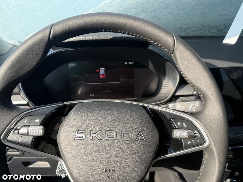 Skoda Fabia 1.0 TSI Edition 130 DSG - 29