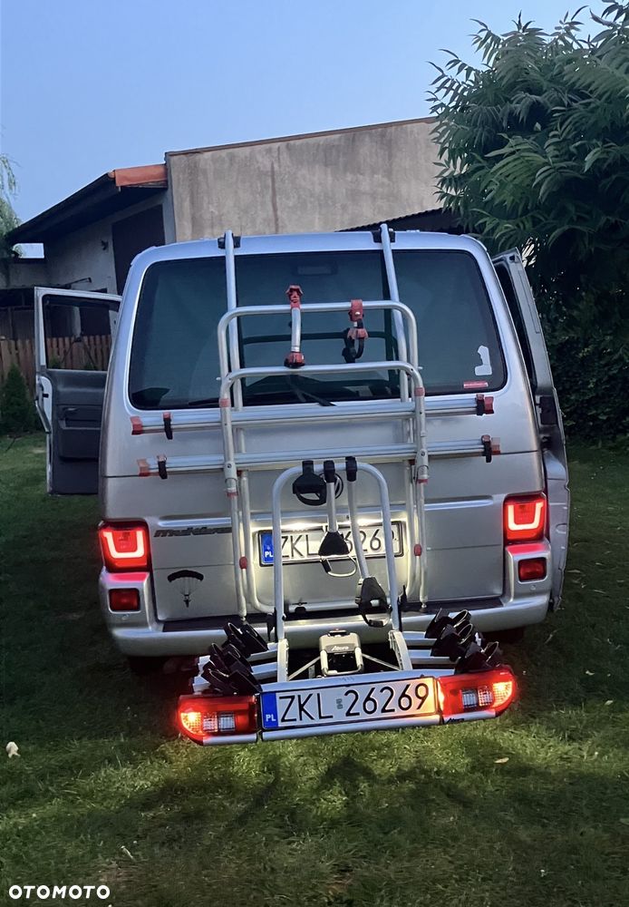 Volkswagen Multivan - 35