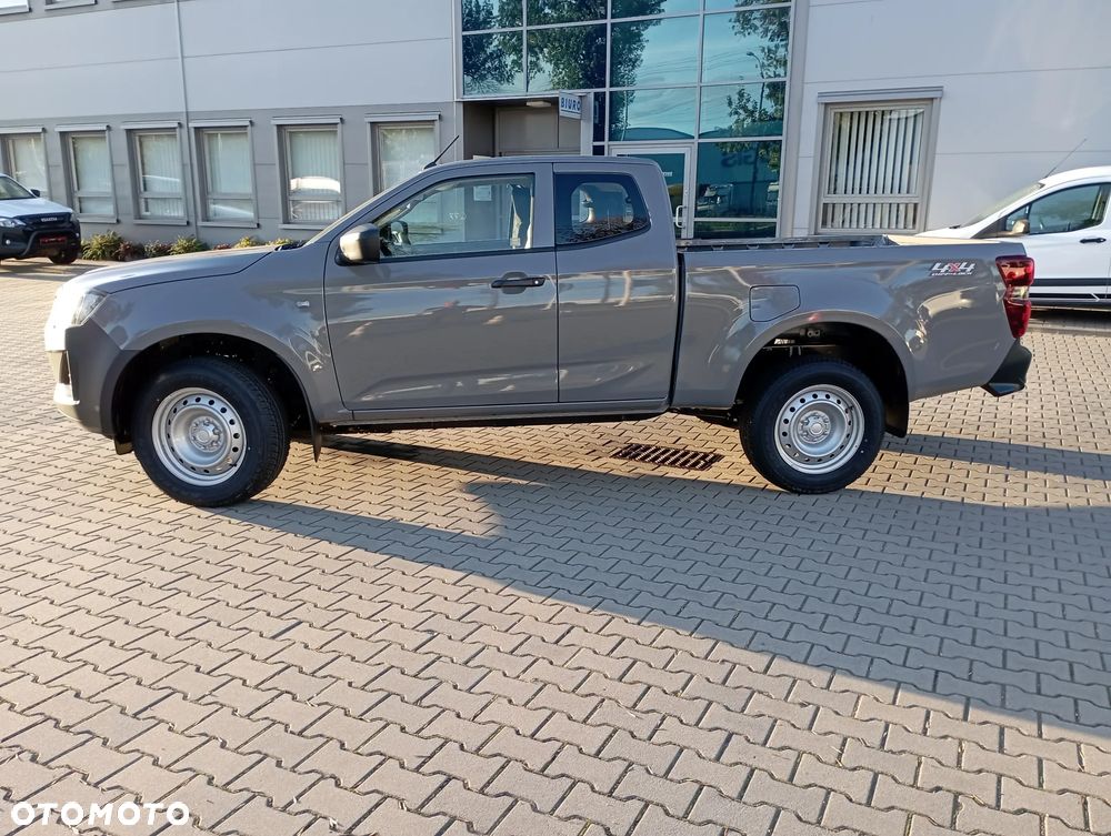 Isuzu D-Max 1.9 EC L - 11