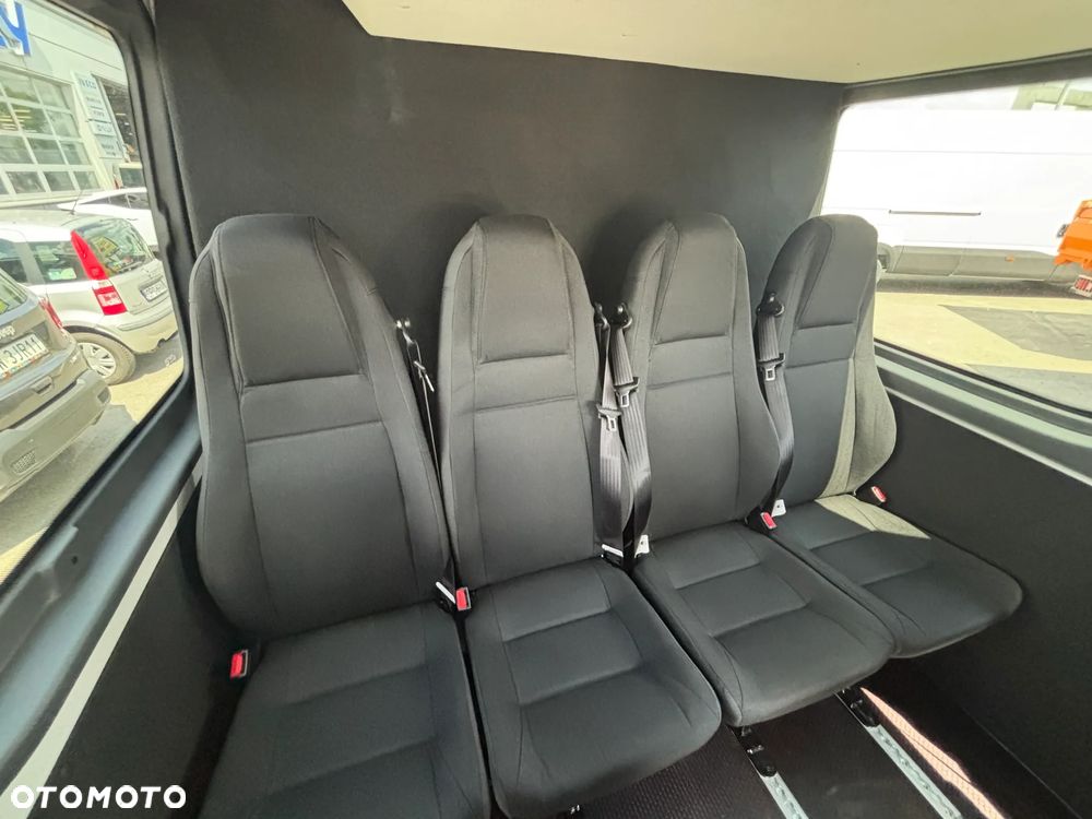 Iveco Daily L4H2 Brygadówka 7 osobowa 16m3 automat - 6