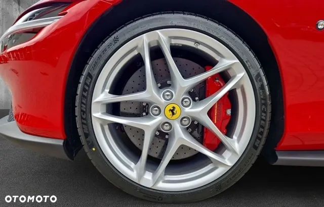 Ferrari Roma Spider - 15