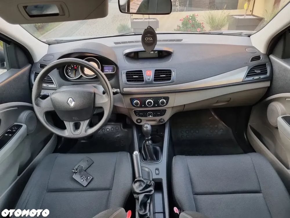 Renault Megane 1.6 16V Expression - 6