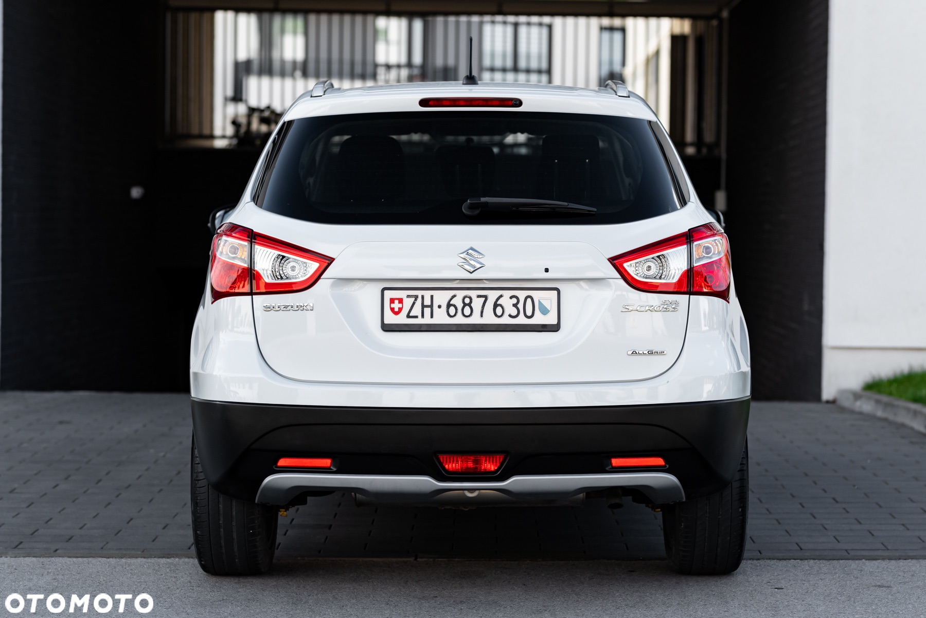 Suzuki SX4 S-Cross 1.6 VVT 4x4 Comfort - 14