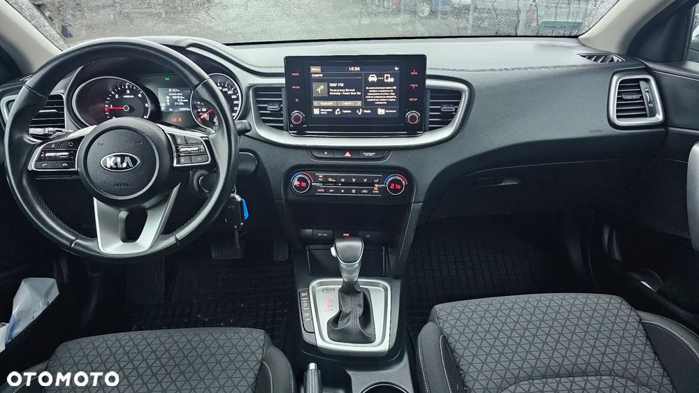 Kia Ceed 1.6 CRDi SCR M DCT - 5