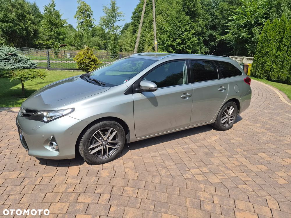 Toyota Auris 1.6 Valvematic Comfort - 5