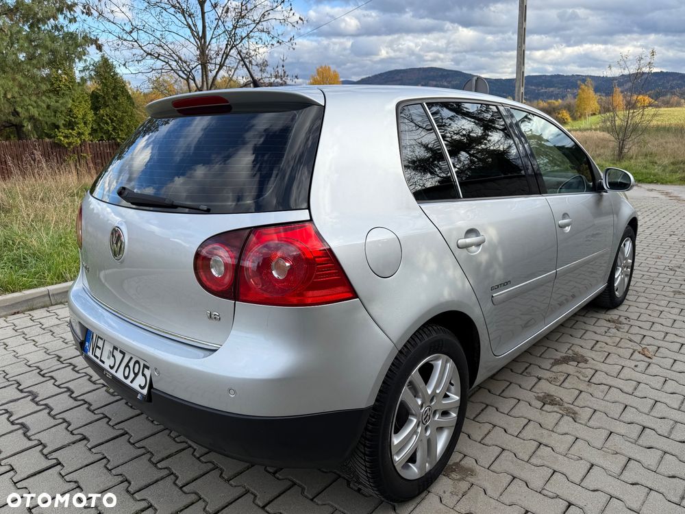 Volkswagen Golf V 1.6 Sportline - 3