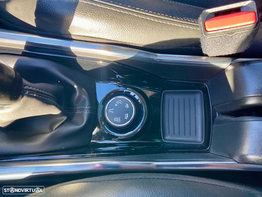 Peugeot 2008 PureTech 110 Stop&Start GT-Line Edition - 13