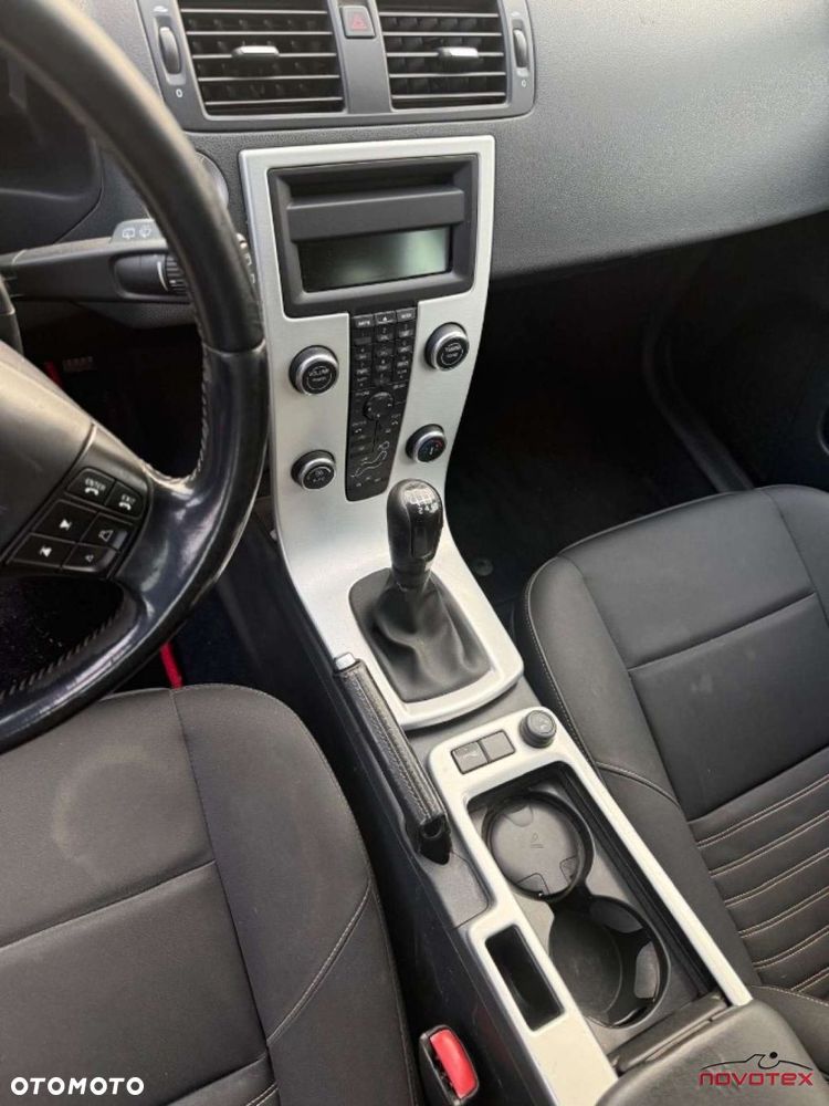 Volvo V50 D2 Momentum Start-Stop - 8