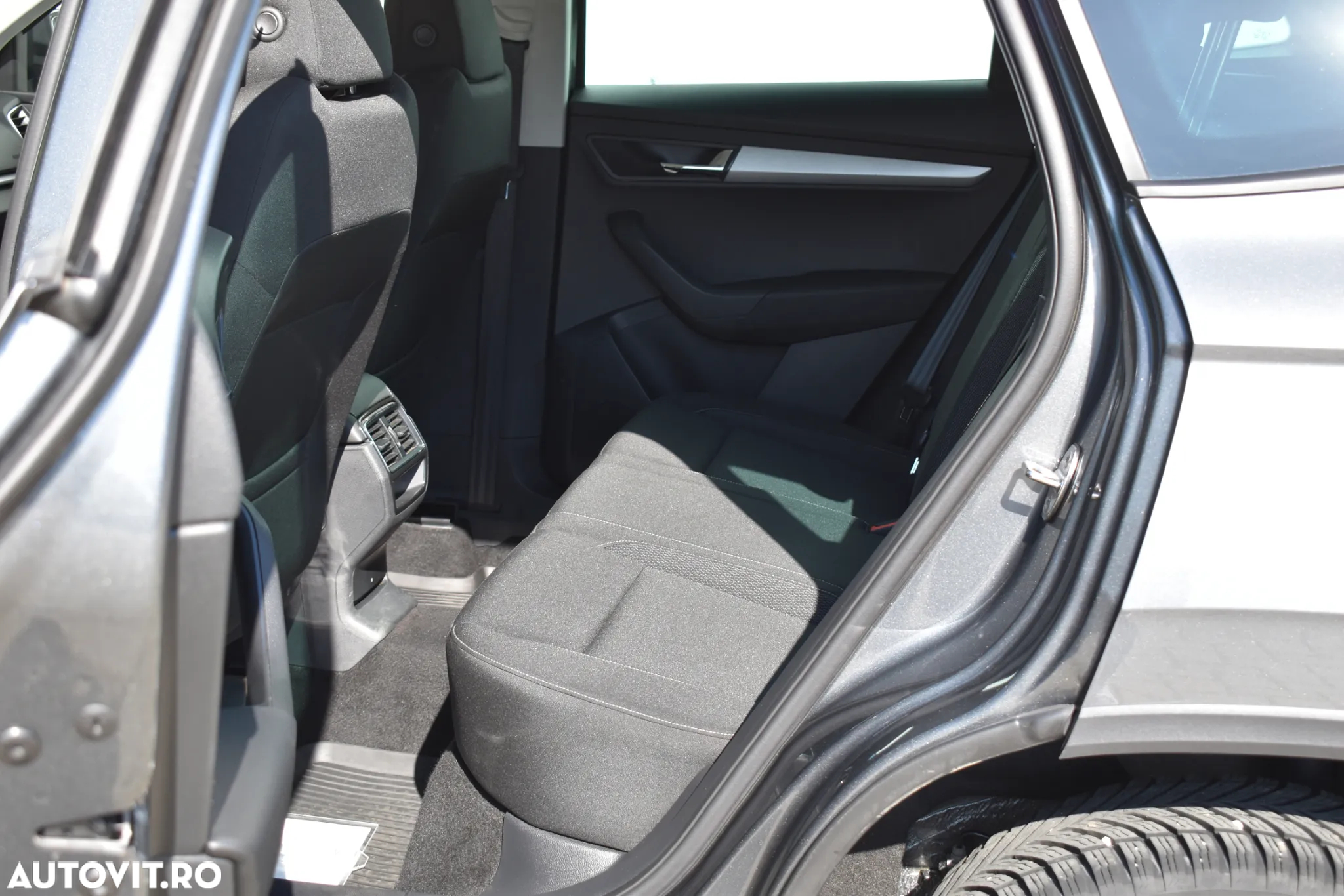 Skoda Karoq 2.0 TDI DSG Ambition - 8