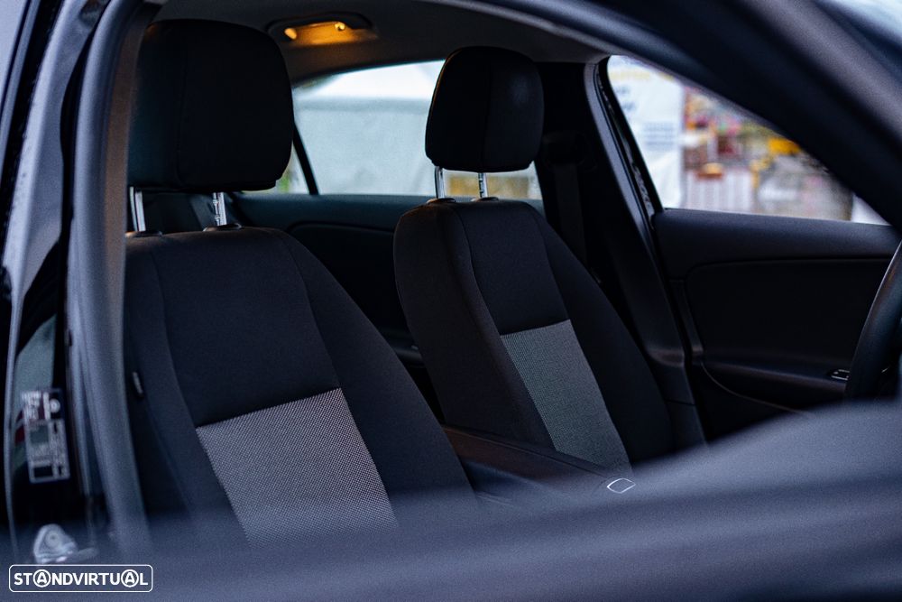 Mercedes-Benz A 250 Limousine - 22