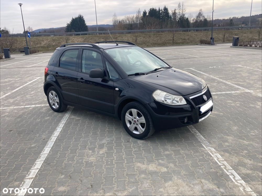 Suzuki SX4 1.6 VVT 4x4 Comfort - 2