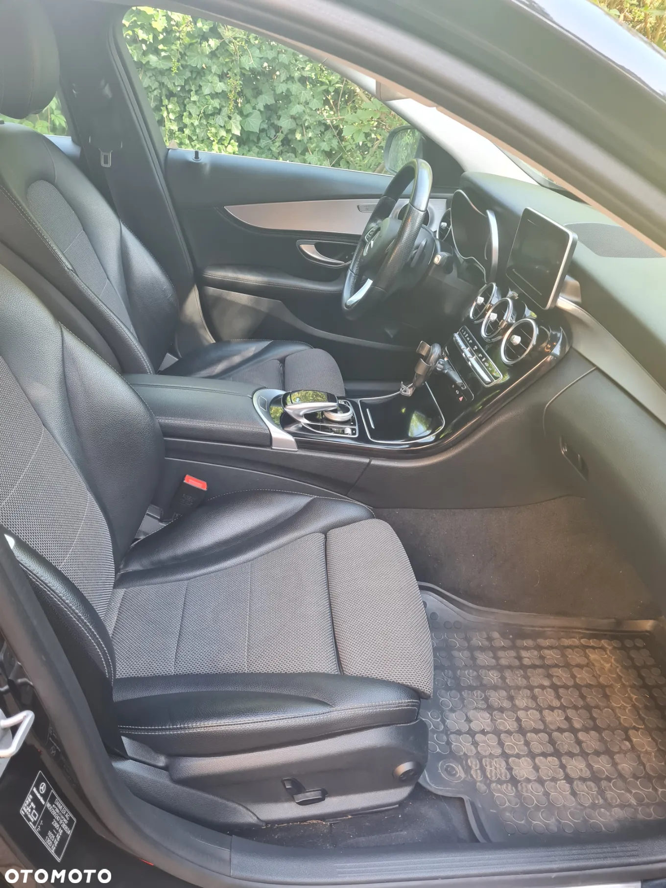 Mercedes-Benz Klasa C 350 e - 7