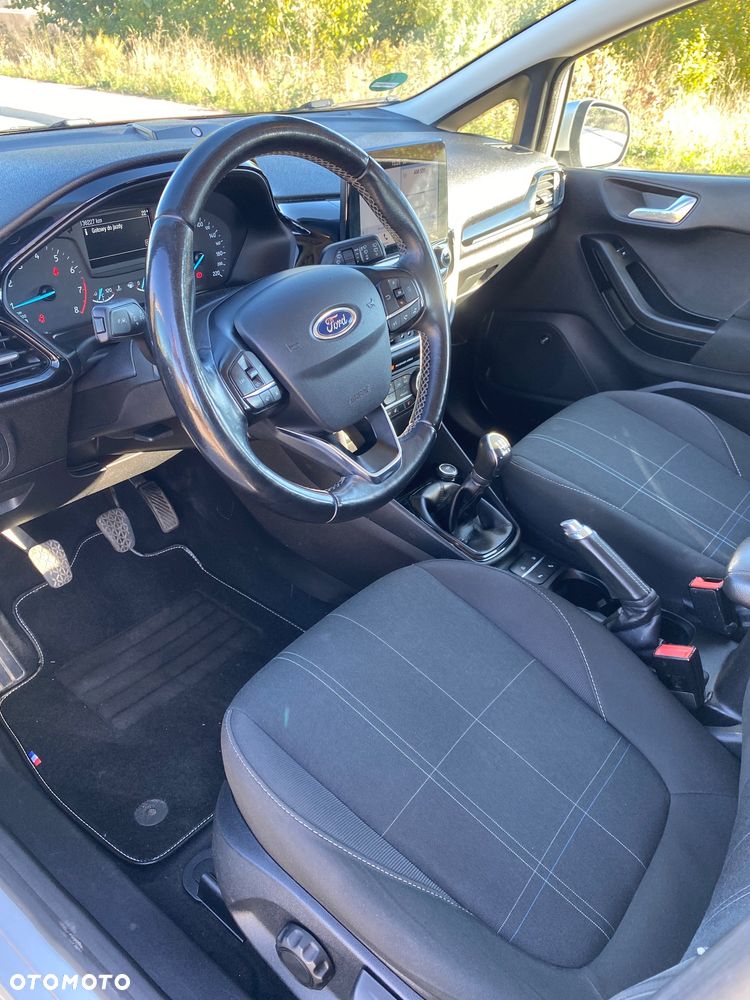 Ford Fiesta - 17