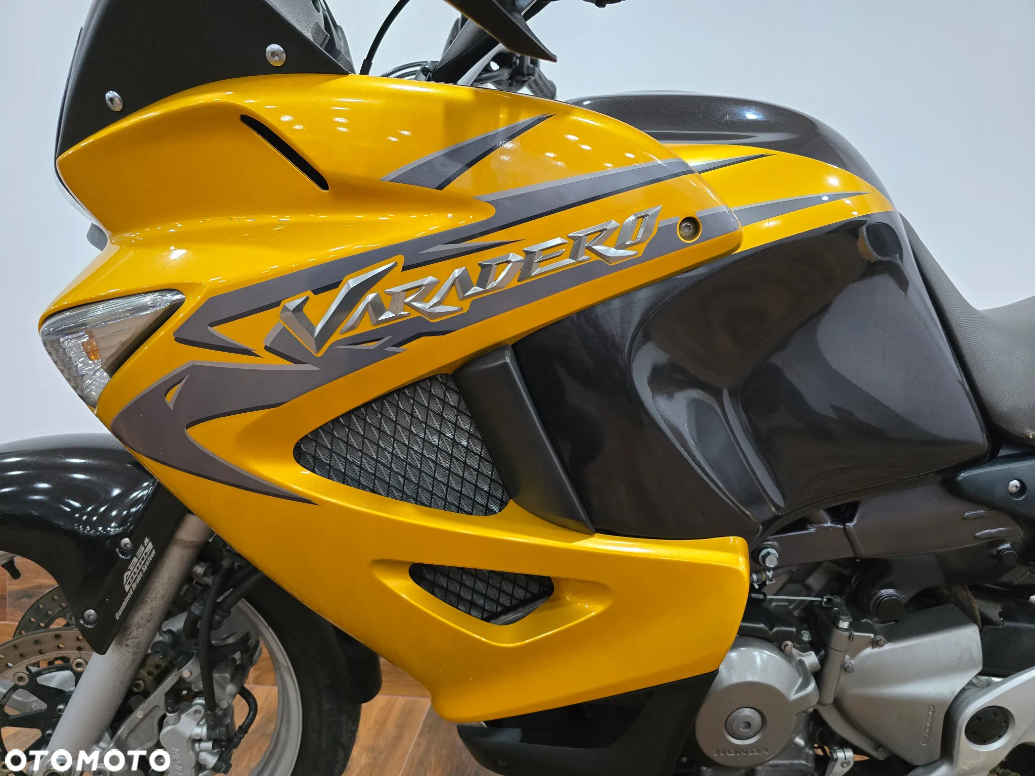 Honda Varadero - 12