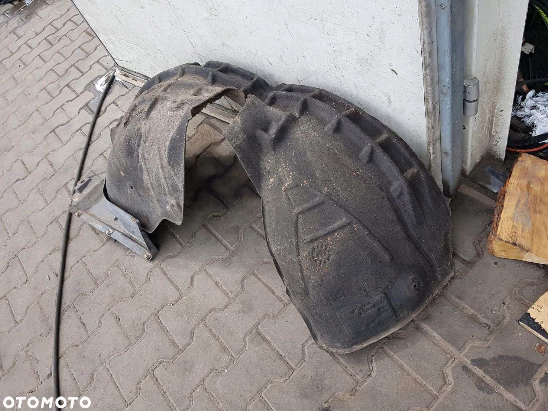 AUDI Q3 8U 11-14r NADKOLE PRAWE PRZÓD 8U0853888 - 5