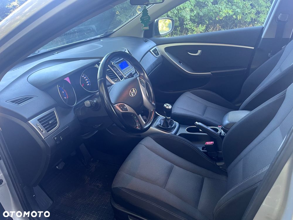 Hyundai i30 1.6 CRDi Comfort - 3