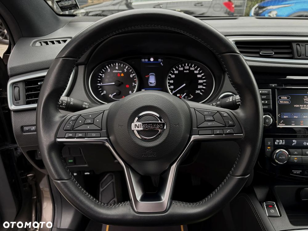 Nissan Qashqai 1.3 DIG-T DCT TEKNA+ - 23