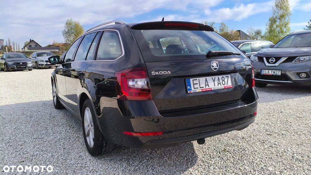 Skoda Octavia 1.5 TSI ACT DSG Ambition - 28
