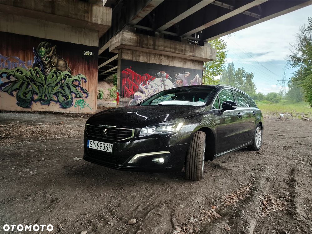 Peugeot 508 1.6 e-THP Allure S&S - 37