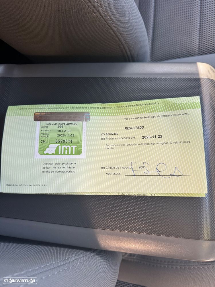 Jeep Wrangler 2.8 CRD ATX Sport - 53