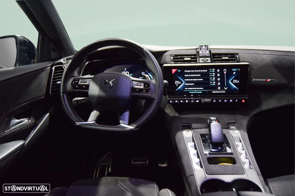 DS DS7 Crossback E-Tense Performance Line+ EAT8 - 11