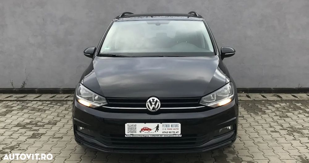 Volkswagen Touran 2.0 TDI SCR DSG Trendline - 10