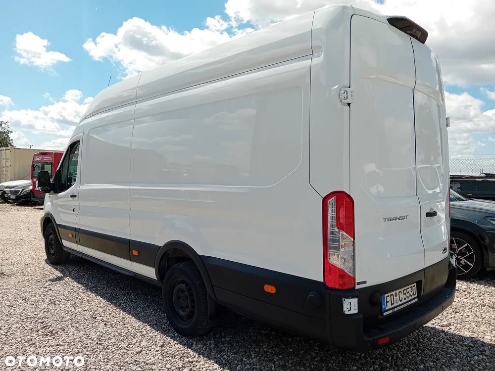 Ford Transit Trend - 7